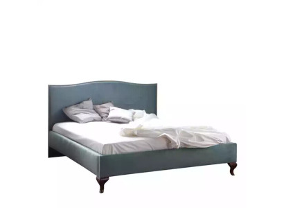 Diseño de lujo de camas tapizadas de madera de hotel doble camas dobles estilo clásico.