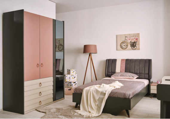 Juego de dormitorio cama mesita de noche armario moderno conjunto de lujo Setra.