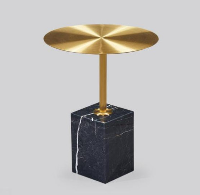 Mesas auxiliares de diseño de lujo de mesa de café de metal. Muebles de mesa.