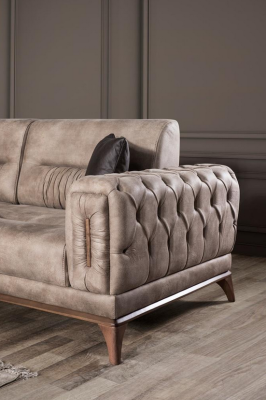 Sofá de tres plazas gris almohadillado de lujo Chesterfield de la sala de estar