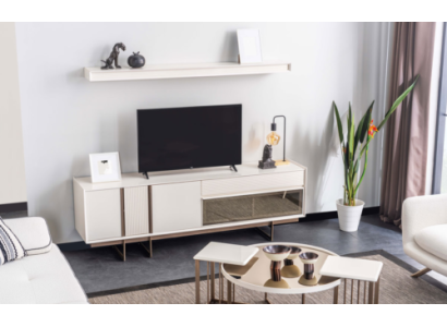 Elegante unidad de pared para TV de diseñador, estante bajo moderno, estantes robustos.