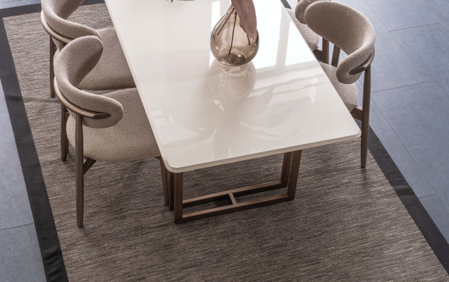 Moderna silla de comedor gris sillones de cocina lujosos nuevos.