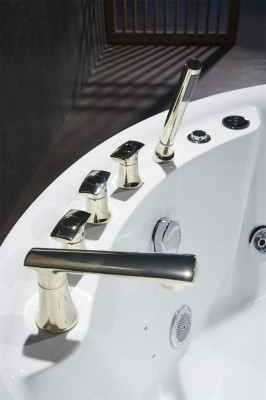Baño redondo de hidromasaje con luces LED y diseño de masaje de bañera de hidromasaje de bienestar.