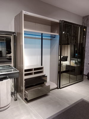 Armario negro exclusivo Elegante mueble de madera para dormitorio