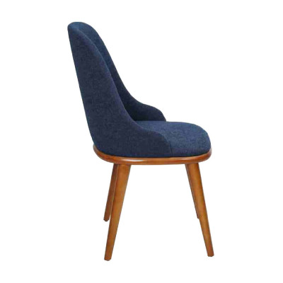 Elegantes conjunto de sillas azules para comedor. Diseño de mobiliario de diseñador.