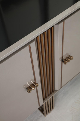 Conjunto de comedor elegante que consta de mesa de comedor + 4 sillas + aparador de 6 piezas.