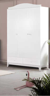 Sala juvenil moderna en blanco, conjunto de lujo para niños con cama y armario.