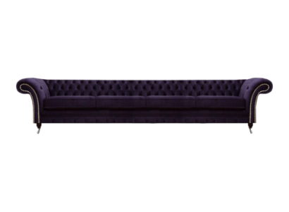 Textil de tapicería Lila Sofá Chesterfield de cuatro plazas para la sala de estar.