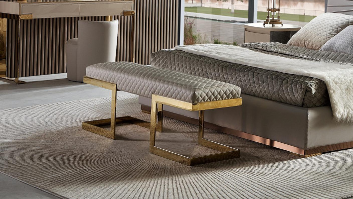 Cama de diseñador Dormitorio Cama Textil Hotel Lujo Tapizado Asiento Tela Italia