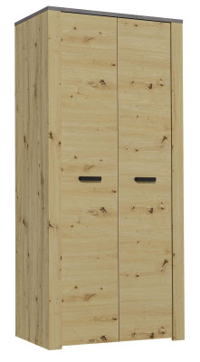 Clásico armario de madera marón para dormitorio en estilo rústico.