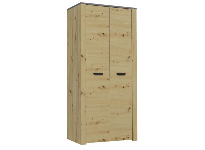 Clásico armario de madera marón para dormitorio en estilo rústico.