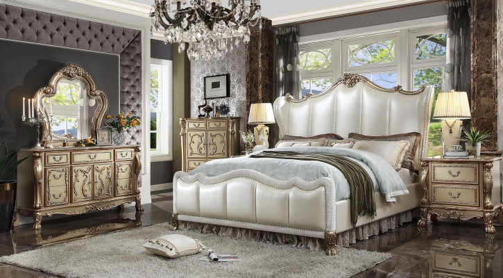 Conjunto Chesterfield de 3 piezas. Cama + 2 mesitas de noche, en estilo barroco para dormitorio.