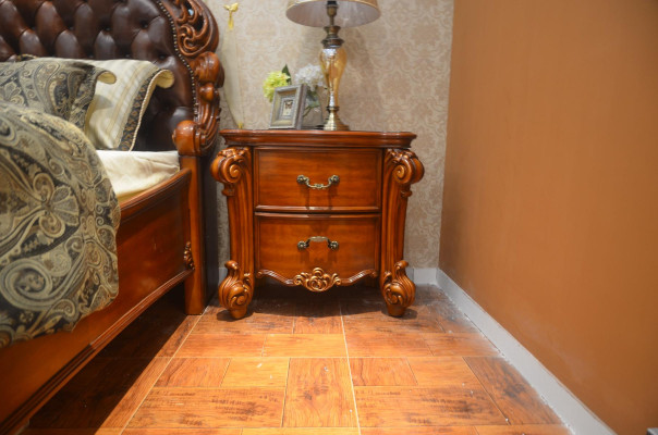 Juego de dormitorio Cama + 2 mesitas de noche Chesterfield madera cuero camas tapizadas.