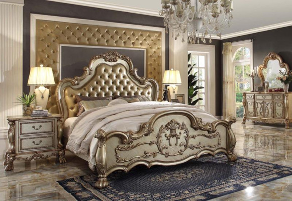 Cama clásica estilo Barroco Chesterfield Rococó para hotel doble de cuero antiguo.