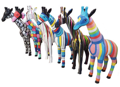 Escultura, diseño abstracto, estatua, figuras coloridas, pintadas a mano, decoración seleccionable.