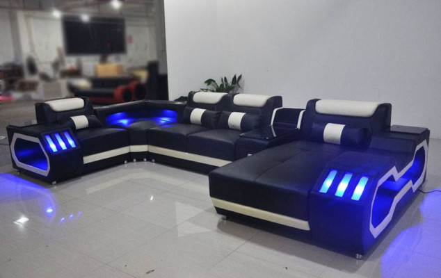 Sofá de esquina de diseñador con iluminación y estación USB de sofá de salón.
