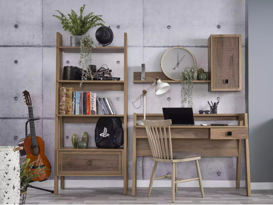 Escritorio infantil escritorio estantería de madera marrón set de 3 piezas.