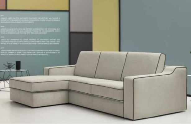 Diseño textil Sofá moderno de lujo en forma de L Alfitalia color beige.