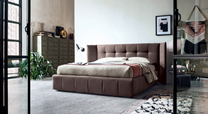 Cama doble Cama matrimonial Diseño de lujo Cama tapizada Cama de diseño Textil Camas