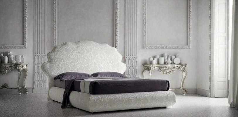 Muebles de diseño de lujo italiano para dormitorio cama doble de 160x200 cm de madera y textil.