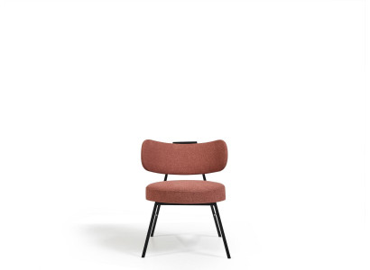 Silla de comedor marrón moderna y lujosa de diseño italiano.