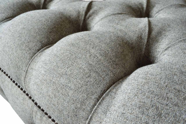 Sofá de diseño de tres plazas, sofá de 3 plazas, gris, sofás tapizados, muebles nuevos.