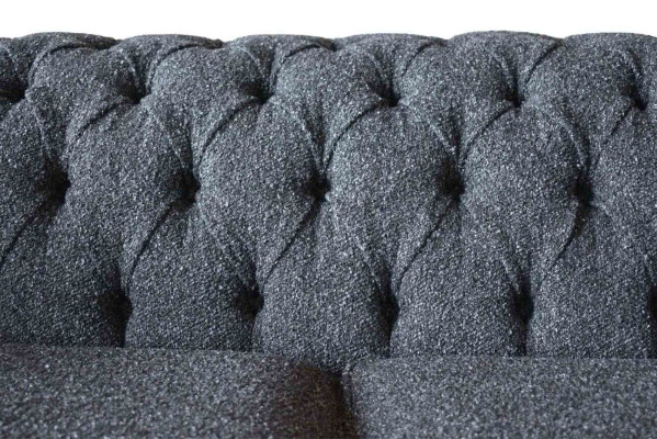 Sofás tapizados Chesterfield de tres plazas en gris, tela de diseño gris.