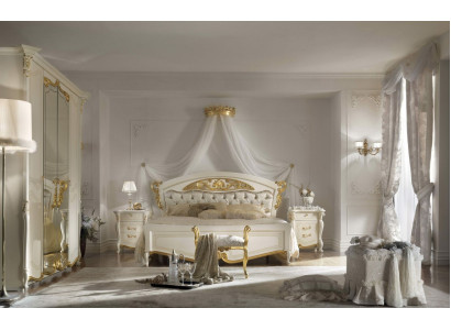 Muebles de dormitorio italianos. Cama de diseño de lujo. Camas dobles de oro.