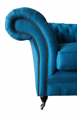 Sofá Chesterfield azul, tela de una plaza y media y una plaza.