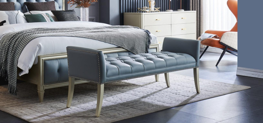 Una cama de diseñador de alta calidad en estilo Chesterfield para tu dormitorio.
