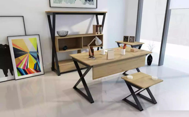 Mesa de centro cuadrada marrón de diseñador