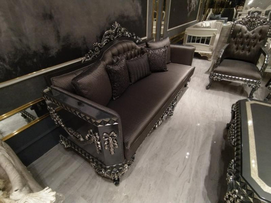 Conjunto de sofás cómodos para la sala de estar 3+1+1 y dos sillones de lujo nuevos en color marrón.