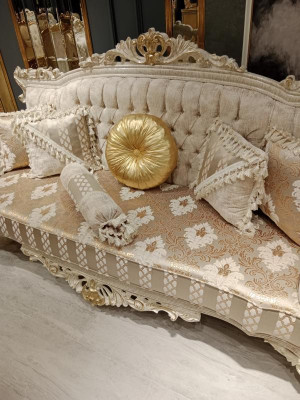 Elegante sofá de 3 plazas Estilo elegante Muebles de salón beige Sofá nuevo