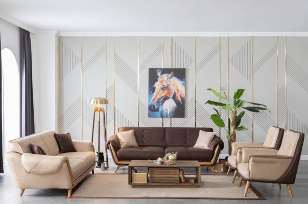 Silla suave con patas de madera para relajarse en la sala de estar.