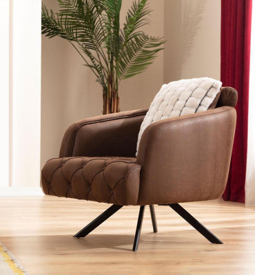 Conjunto de sofá clásico, sofá de tela de tres plazas en beige y sillón tapizado.