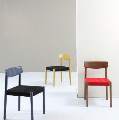 Diseño de sillas de respaldo acolchado para salas de estar, cocinas, salas de estar y muebles de salón. Silla de comedor, sillón, club.