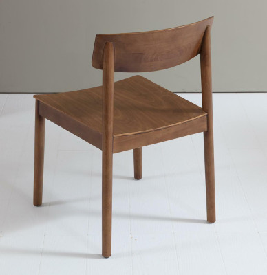 Silla de diseño, sillas de respaldo, silla tapizada, sillas de comedor, sillón, muebles de club, cocina, salón, sala de estar.