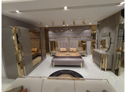 Set de dormitorio de lujo. Cama completa, 2 mesitas de noche, armario. Juego de 4 piezas.