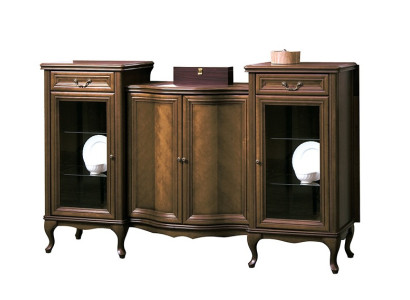 Clásico armario de estilo antiguo de madera de estilo XXL Buffet.