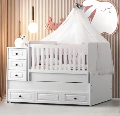 Cama de bebé blanca de lujo, elegante cama de madera para la habitación de los niños, nueva.