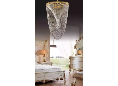 Lámpara de techo de lujo en oro, candelabro de techo con cadenas de cristal.