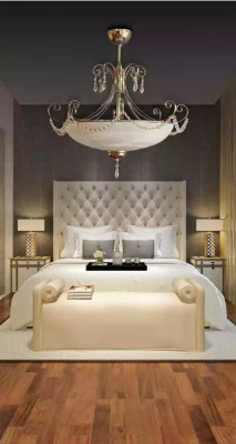 Candelabro Crystal de lujo y elegante para el interior de la sala de estar.