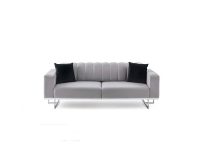 Sofás de lujo de tres plazas en gris claro para sala de estar, elegantes sofás.
