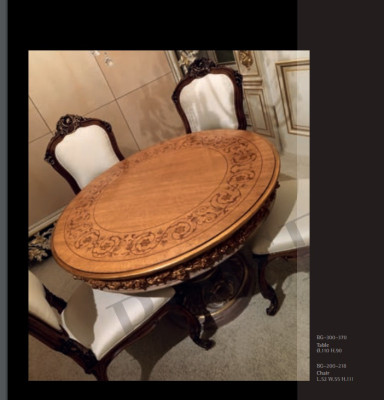 Mesa de comedor Mesas Redondo Muebles Mesa de comedor Lujo Redondo Mesa Madera maciza Italia Barroco