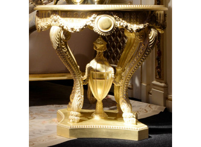 Mesa de centro de madera italiana vintage en oro para sala de estar.