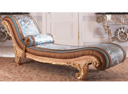 Camas de lujo marrones Art déco, cómodas y relajantes, chaiselongue de lujo. Muebles italianos.