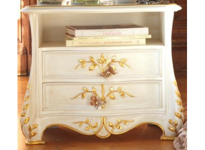 Mesita de noche clásica de madera maciza italiana Nuevos muebles Mesas de decoración.