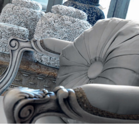Sillón clásico barroco rococó italiano de madera de una plaza nuevo