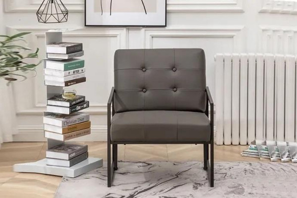 Sillón de sala de estar gris oscuro de 1 plaza con patas de metal y tapizado textil