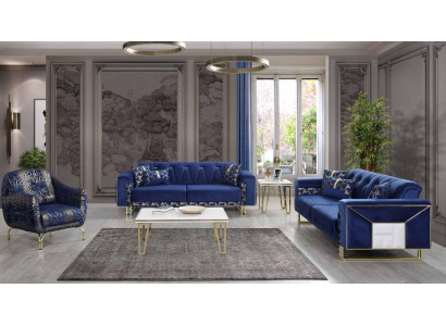 Sofá de lujo azul de diseñador de tres plazas con mesa de centro y mesa auxiliar.